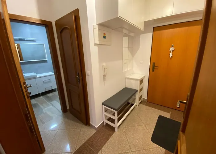 Posta アパート *